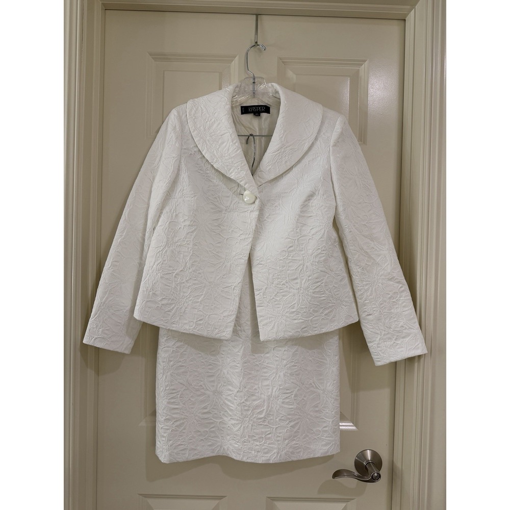 kasper women 2- piece skirt suits size 6P